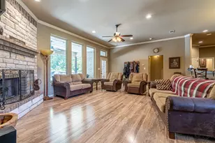 712 Spring Meadow St, Stephenville, TX 76401 - Photo 9