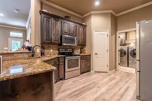 712 Spring Meadow St, Stephenville, TX 76401 - Photo 13