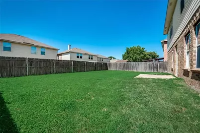 1109 Boxwood Drive, Crowley, TX 76036 - Photo 3