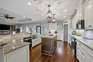 118 Tate Cir, Sherman, TX 75090 - Photo 5