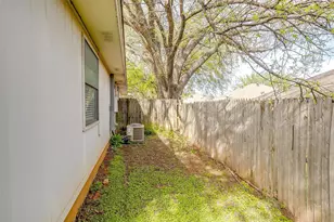 1025 Irene St, Burleson, TX 76028 - Photo 19