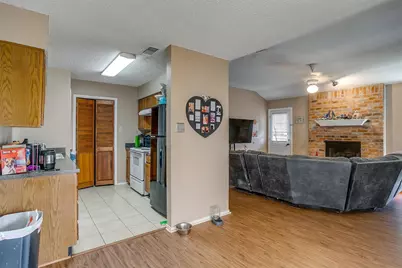 1025 Irene Street, Burleson, TX 76028 - Photo 11