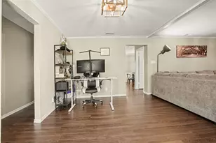 325 Clary Dr, Mesquite, TX 75149 - Photo 7