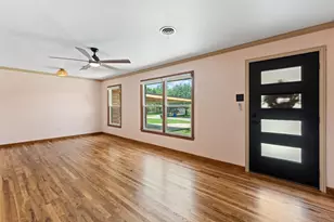 2208 N 44th St, Waco, TX 76710 - Photo 13
