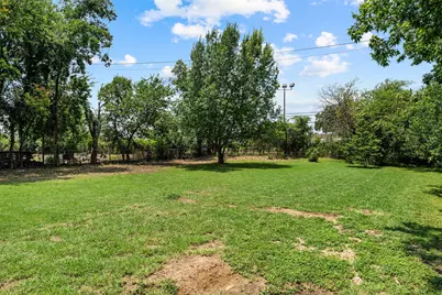 2208 N 44th Street, Waco, TX 76710 - Photo 29