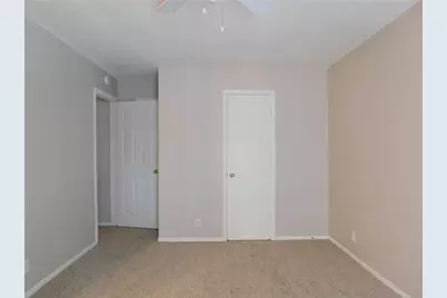 1915 Kingswood Court, Denton, TX 76205 - Photo 19