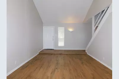 1915 Kingswood Court, Denton, TX 76205 - Photo 3