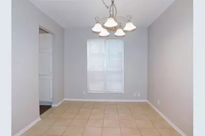 1915 Kingswood Court, Denton, TX 76205 - Photo 7