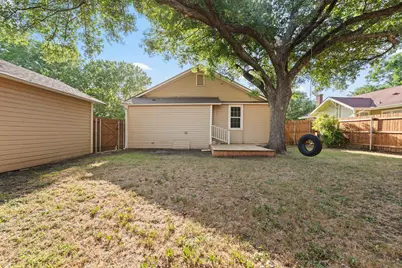 102 S 4th Street, Grandview, TX 76050 - Photo 29