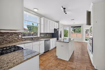 7112 Chandler Drive, Plano, TX 75024 - Photo 3