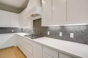 991 Hulen, Crowley, TX 76036 - Photo 15