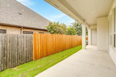 991 Hulen, Crowley, TX 76036 - Photo 33