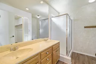 3719 Furneaux Ln, Carrollton, TX 75007 - Photo 11