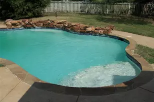 802 N Powell Pkwy, Anna, TX 75409 - Photo 3