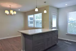 2309 Pembroke Dr, Fort Worth, TX 76110 - Photo 13