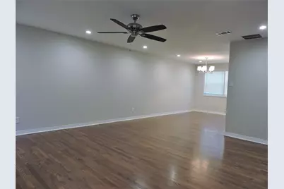 2309 Pembroke Drive #B, Fort Worth, TX 76110 - Photo 3