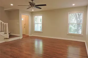 2309 Pembroke Dr, Fort Worth, TX 76110 - Photo 15