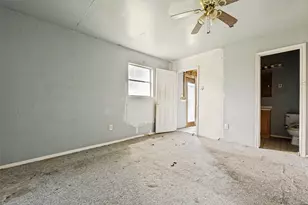 6419 Gentle River Dr, Dallas, TX 75241 - Photo 17