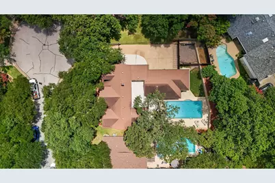 2304 Wakeforest Court, Arlington, TX 76012 - Photo 37