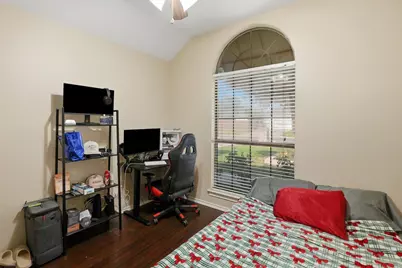 708 Hillcrest Drive, Cleburne, TX 76033 - Photo 15