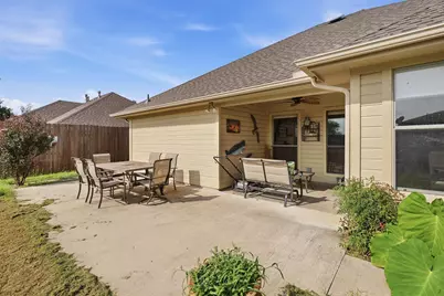 708 Hillcrest Drive, Cleburne, TX 76033 - Photo 29