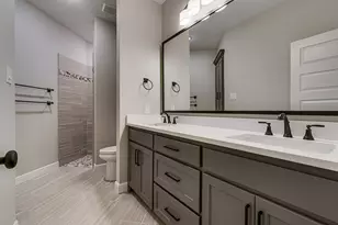 8247 Heritage Glen Dr, Red Oak, TX 75154 - Photo 19