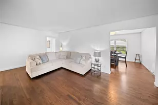 2717 Crestview St, Tyler, TX 75701 - Photo 3