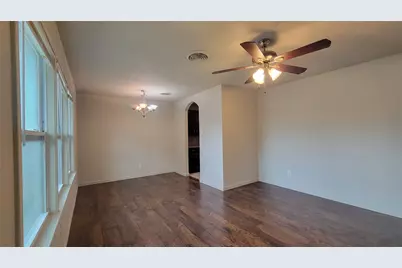 5613 Ammons Street, Haltom City, TX 76117 - Photo 9