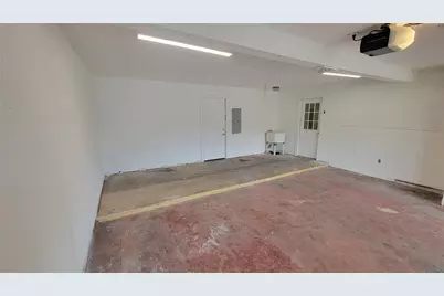 5613 Ammons Street, Haltom City, TX 76117 - Photo 23