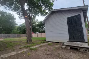 5613 Ammons St, Haltom City, TX 76117 - Photo 27