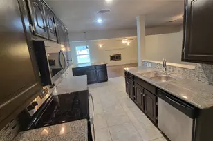 5613 Ammons St, Haltom City, TX 76117 - Photo 3