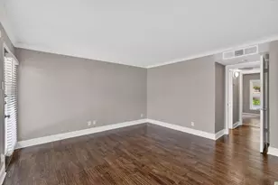 5932 Sandhurst Ln, Dallas, TX 75206 - Photo 7