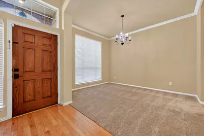 1645 Castle Pines Drive, Frisco, TX 75036 - Photo 9