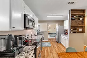 2904 Peninsula Way, Carrollton, TX 75007 - Photo 11