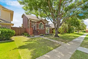 2904 Peninsula Way, Carrollton, TX 75007 - Photo 3