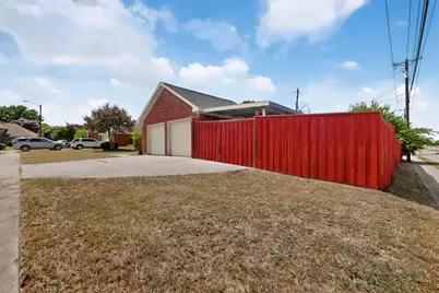 945 McGehee Avenue, Cedar Hill, TX 75104 - Photo 3