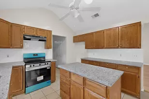 945 McGehee Ave, Cedar Hill, TX 75104 - Photo 13