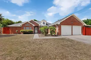 945 McGehee Ave, Cedar Hill, TX 75104 - Photo 5