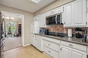 6102 Waterview Dr, Arlington, TX 76016 - Photo 13