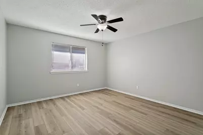 1712 E Peters Colony Road, Carrollton, TX 75007 - Photo 15