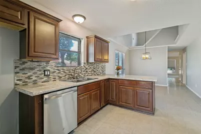 1712 E Peters Colony Road, Carrollton, TX 75007 - Photo 5