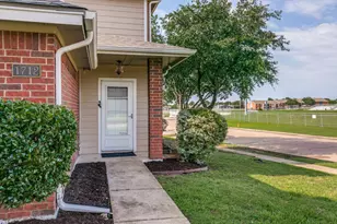 1712 E Peters Colony Rd, Carrollton, TX 75007 - Photo 3