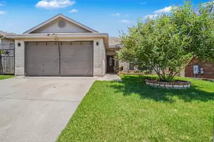 9936 Blue Bell Dr, Fort Worth, TX 76108 - Photo 1
