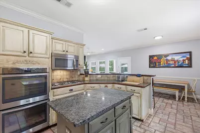 1604 Fairhaven Drive, Mansfield, TX 76063 - Photo 7
