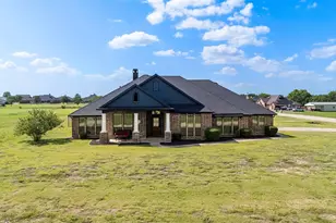 254 McKinley Ln, Royse City, TX 75189 - Photo 1