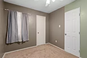 4327 Madera Rd, Irving, TX 75038 - Photo 13