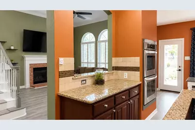 3513 Stone Creek Lane S, Fort Worth, TX 76137 - Photo 11