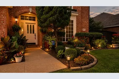 3513 Stone Creek Lane S, Fort Worth, TX 76137 - Photo 3