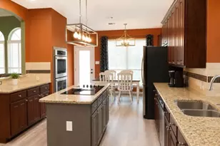3513 Stone Creek Ln S, Fort Worth, TX 76137 - Photo 11