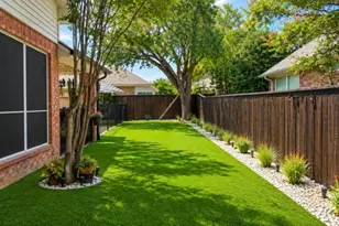 3513 Stone Creek Ln S, Fort Worth, TX 76137 - Photo 27